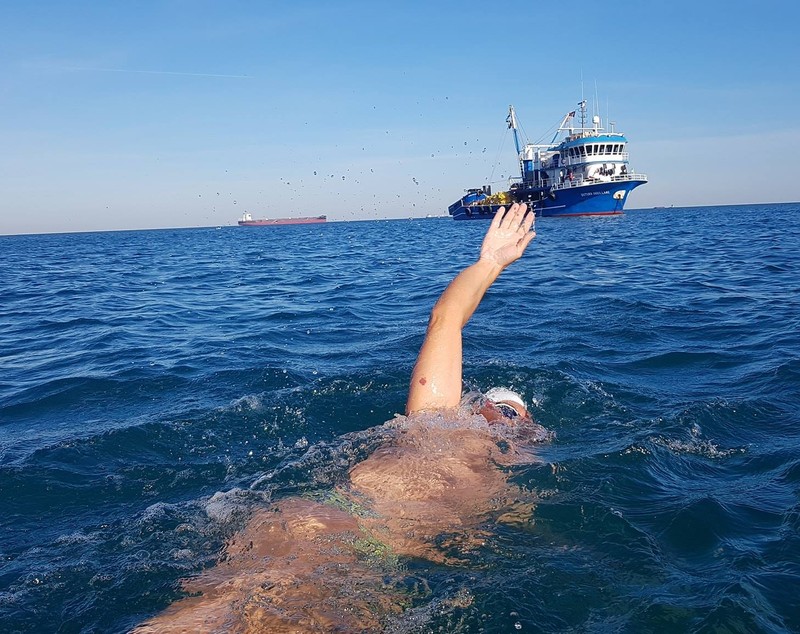 FOTO| Avram Iancu a înotat 680 de kilometri de la Sulina la Istanbul. Ce a spus după cele 60 de zile petrecute pe mare