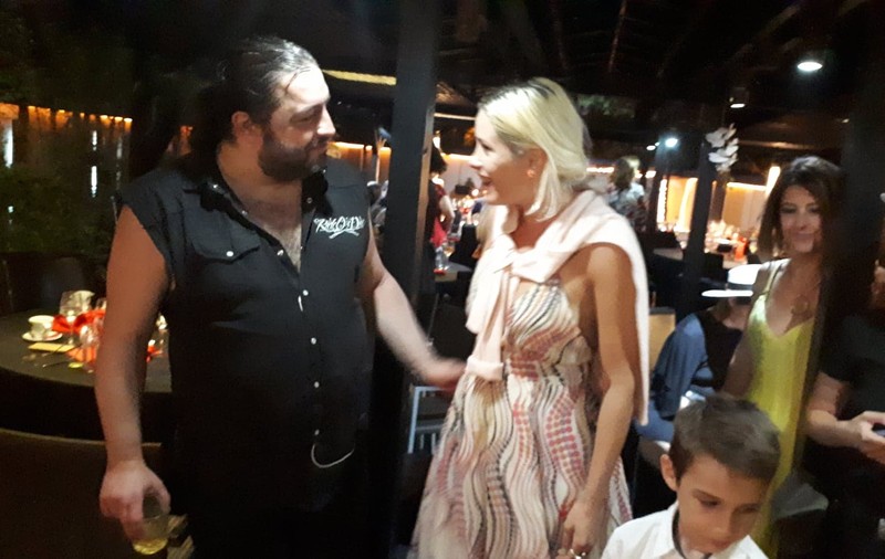 Adrian Naidin, “periculos” de apropiat de actrița Dalia Pușcă. Violoncelistul și-a găsit o muză în fosta iubită a lui Gabriel Cotabiță