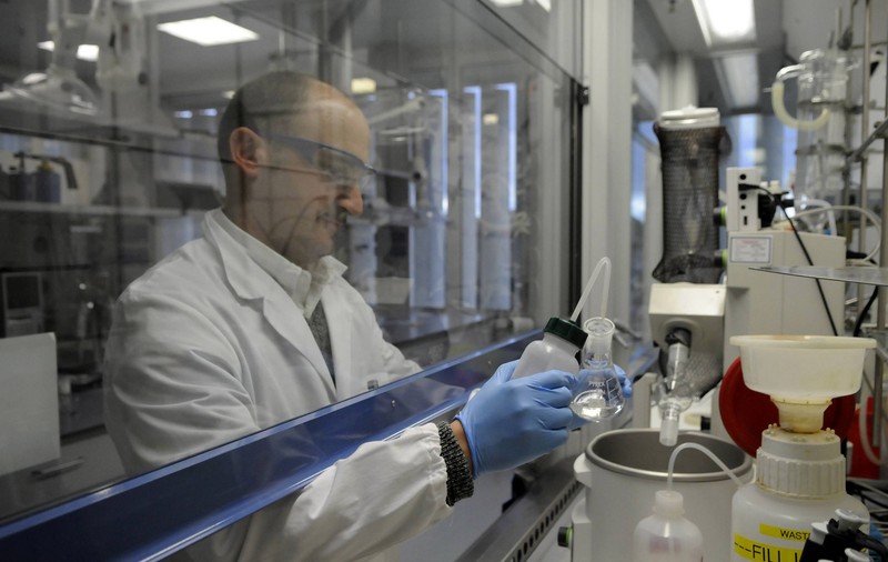 Compania farmaceutică franceză Sanofi: SUA vor fi primul beneficiar al vaccinului pe care îl vom produce