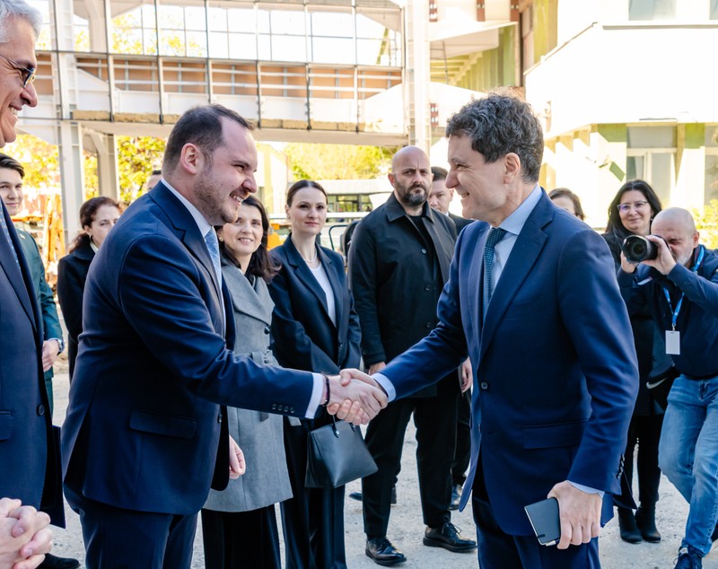 Ce a răspuns Nicușor Dan când a fost întrebat dacă îi va cere demisia lui Ilie Bolojan și dacă va accepta un guvern minoritar