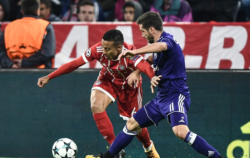 Stanciu și Chipciu l-au bătut pe Răzvan Marin, în derby-ul din Belgia. Ce au făcut Rednic și Boloni