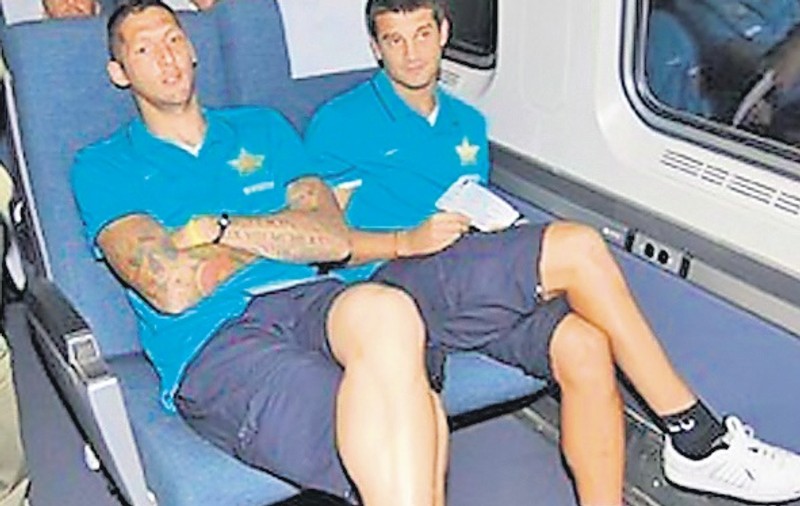 Chivu s-a distrat în tren