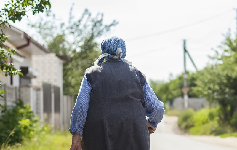 Judecători cu opinii opuse în procesul bătrânei de 75 de ani acuzate că și-a ucis vecina de 92 de ani. Cum s-au contrazis magistrații în motivare