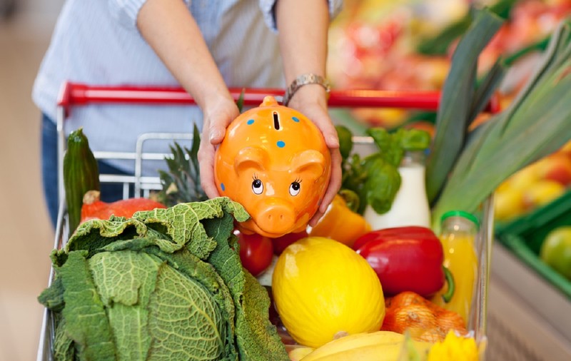 Ce este metoda „6 la 1” prin care poți să faci economie la cumpărături
