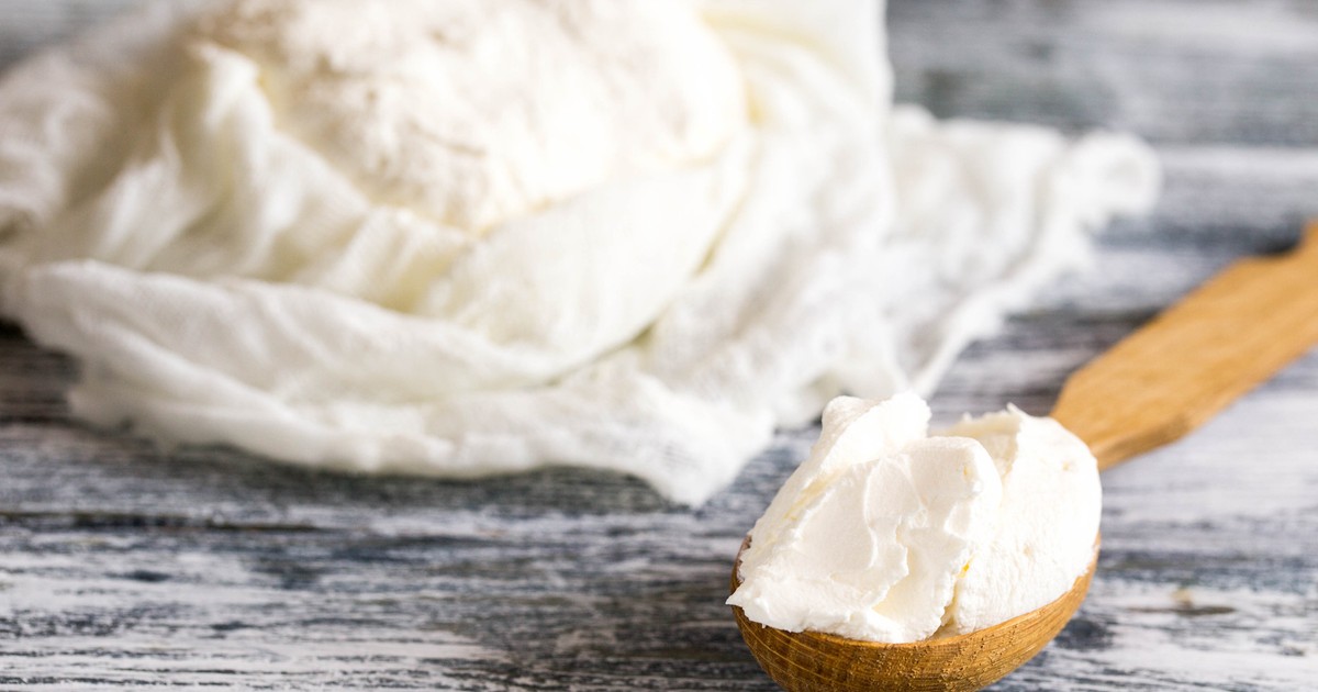 Ce este mascarpone, cum se face și cum se consumă. Rețete cu mascarpone