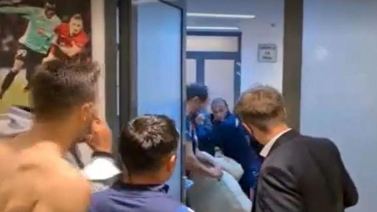 CFR Cluj, reacție oficială, după bătaia de la vestiare: „Astfel de incidente nu ne caracterizează”