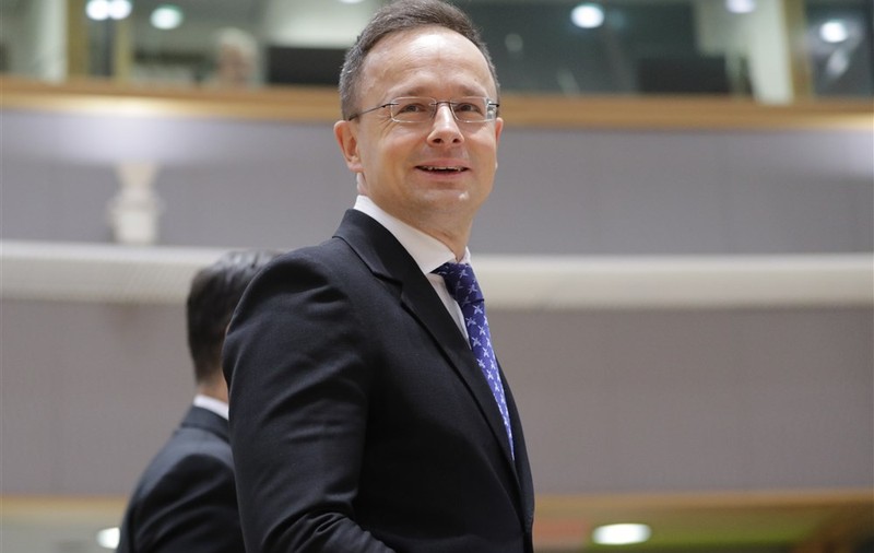 Peter Szijjarto anunță că Ungaria va începe discuțiile cu Qatarul pentru a importa gaz natural lichefiat, în ciuda scandalului de corupție