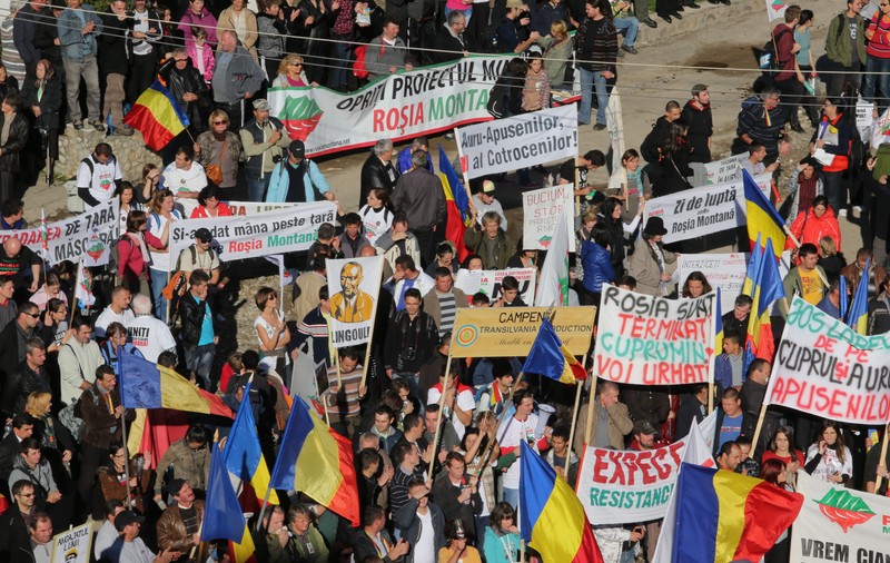 Argumentul major, invocat de avocați, care a adus victoria în cazul Roșia Montană: Guvernul a susținut proiectul, românii s-au opus 