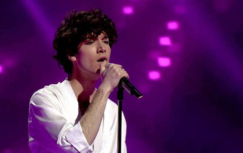 Cine este Gabriel Basco, finalist Eurovision România 2022. Este comparat cu Shawn Mendes