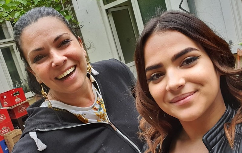 Ce face Dana Marijuana pentru bani, ca să își plătească facturile. „Lumea nu prea mă cheamă la petreceri”
