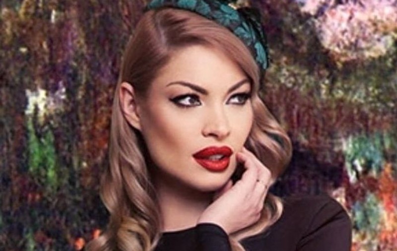 Băiețelul Valentinei Pelinel și al lui Cristi Borcea, în cea mai tare ipostază. Fotografie nemaivăzută de la nunta părinților săi
