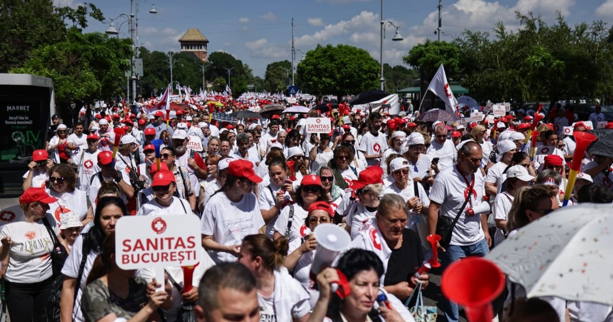 Mai multi sindicalisti sanitas au protestat pe 3 iunie in Bucuresti