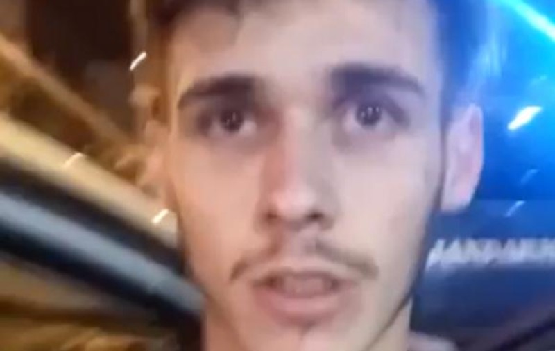 Tânărul care și-a lăsat prietenul să moară pe stradă în Pitești riscă închisoarea