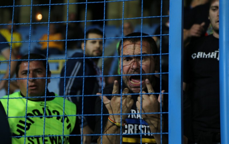 Armenia - România 0-5. Incidente între fani și poliție la Erevan. Românii au scandat: ”FIFA, mafia!” / VIDEO