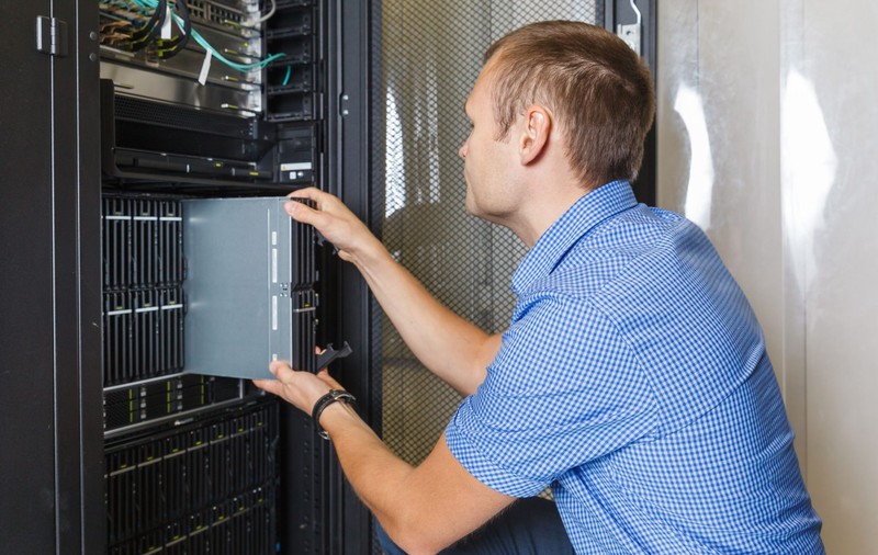Externalizarea IT – soluția modernă pentru eficiență și siguranță în afaceri