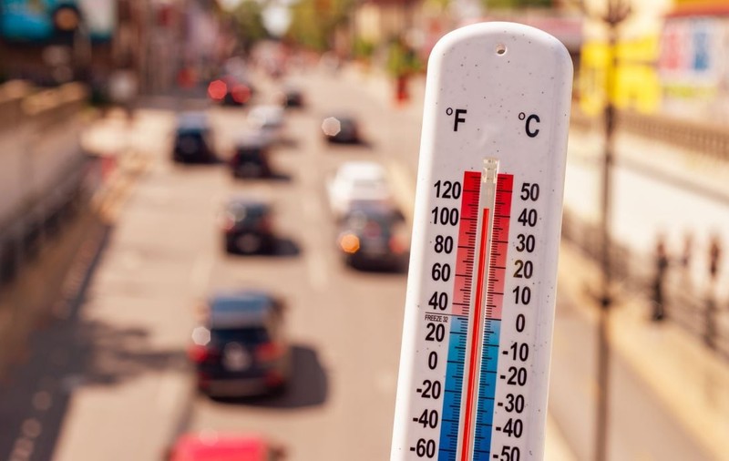 Cod roșu de temperaturi record de la ANM. Meteorologii au publicat harta zonelor afectate de valul de căldură extremă