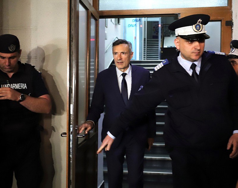 Fostul șef SRI Florian Coldea, generalul SRI Dumitru Dumbravă şi avocatul Doru Trăilă, plasaţi sub control judiciar