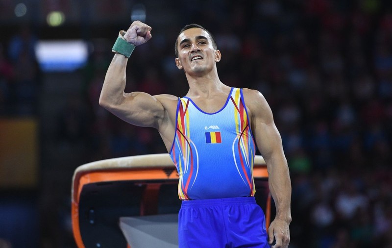 Marian Drăgulescu a luat medalia de argint la sărituri, la Cupa Mondială