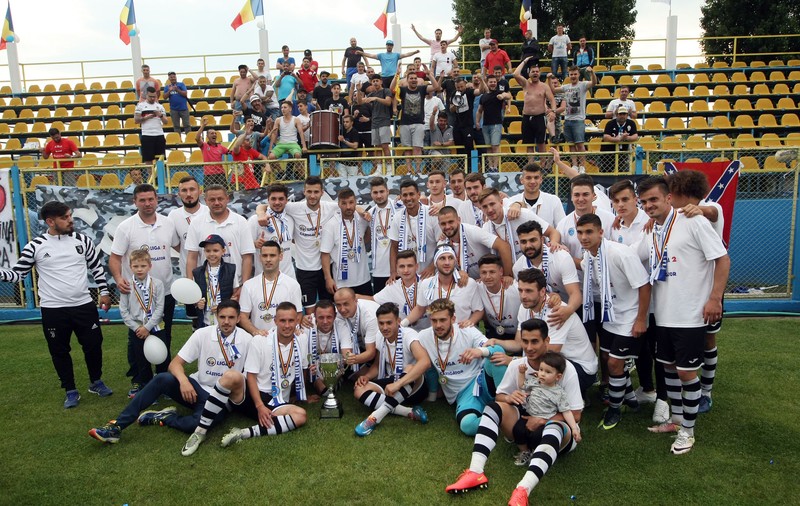 Liga 2, etapa 38. Juventus a sărbătorit promovarea. Sepsi e şi ea în Liga 1, iar UTA merge la baraj. Foresta nu s-a prezentat la Călăraşi! / FOTO