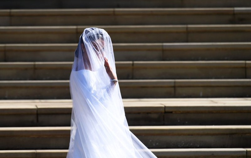 FOTO & VIDEO | Primele imagini cu Meghan Markle în rochie de mireasă