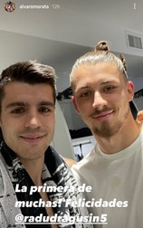 Drăgușin (dreapta), alături de portughezul Alvaro Morata. Foto: Instagram
