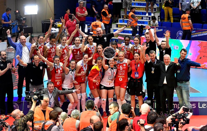 VIDEO / Volei Alba Blaj, al patrulea titlu consecutiv la volei feminin