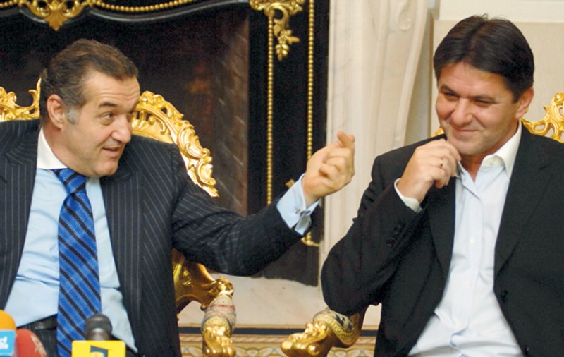Steaua cade, Gigi se piaptănă