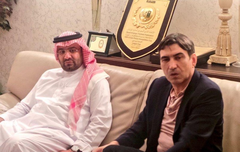 Război pentru Pițurcă în Arabia Saudită: unii îl vor, alții nu! Azi îi decid soarta!
