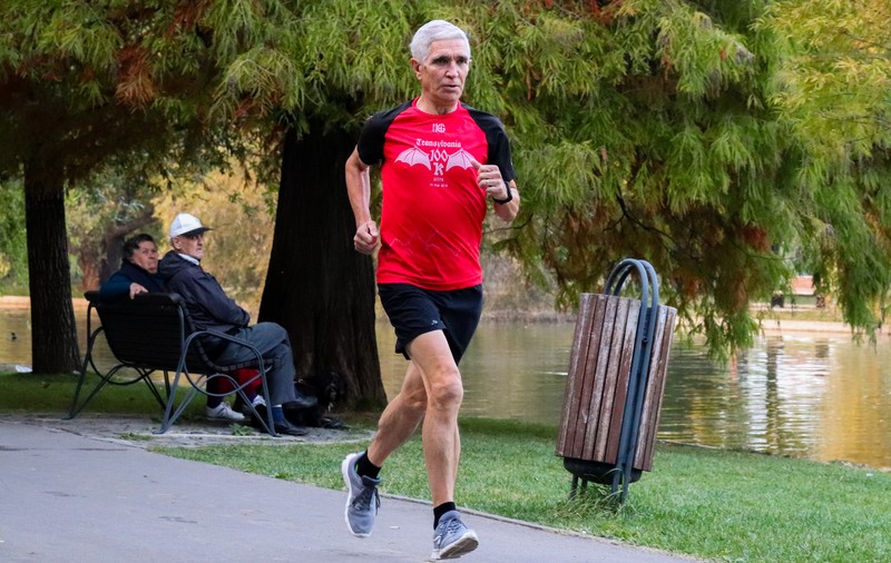 Ultramaratonist la 70 de ani: Stan Turcu s-a apucat de alergat după o vizită la medic. În 10 ani a adunat 6.000 de kilometri în competiţii