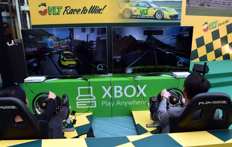 Microsoft a scos un profit de 7,4 miliarde de dolari în primele trei luni ale anului. Vânzările de Windows, Surface și Xbox și-au revenit