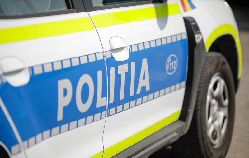 Un elev din Mangalia s-a aruncat pe geamul școlii după ce a luat nota 3 la matematică