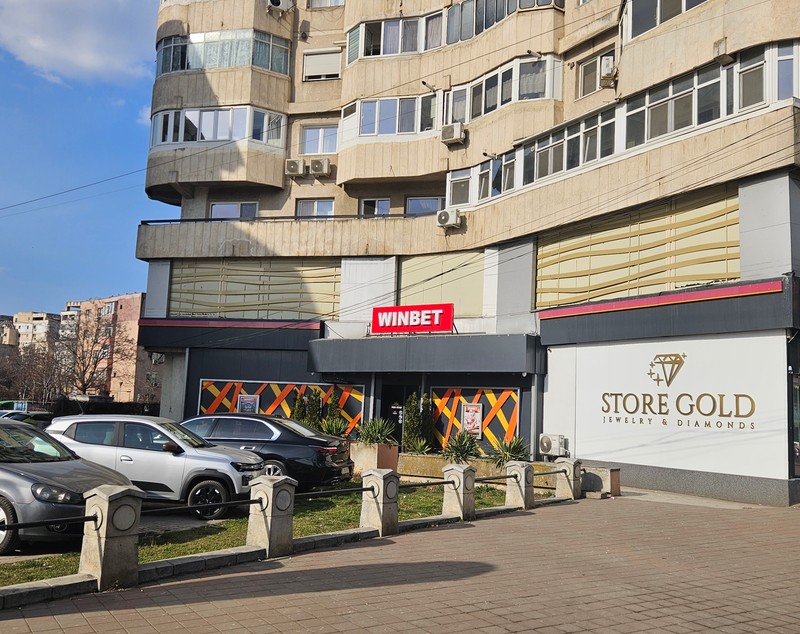 Industria jocurilor de noroc amenință cu procese la Iași, în timp ce primăria pregătește interzicerea păcănelelor. Mizele unui proiect vulnerabil juridic