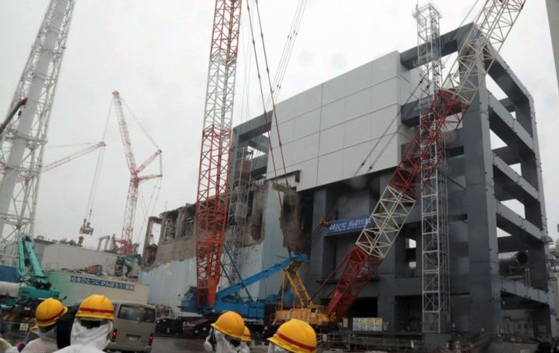 APĂ RADIOACTIVĂ, SCURSĂ dintr-un REZERVOR de stocare de la FUKUSHIMA