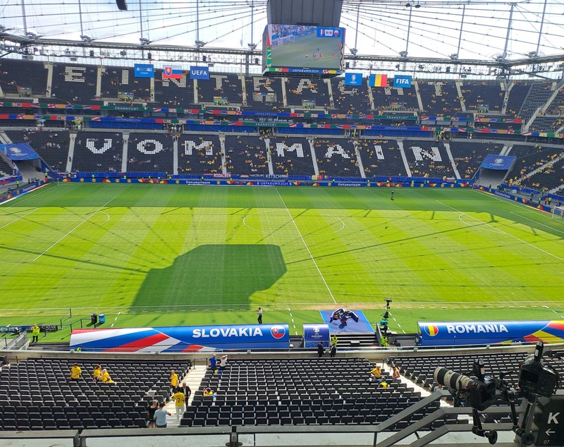 România - Slovacia 1-1 și „tricolorii” s-au calificat în „optimile” Euro 2024. Răzvan Marin a marcat din penalty, Florin Niță a securizat poarta