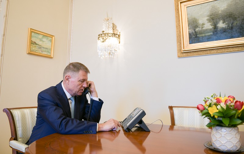 Decretul privind starea de urgență: Restricții privind libera circulație, dreptul la viață intimă, dreptul la proprietate privată și libertatea întrunirilor