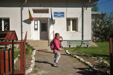 Maria şi-a dat seama că şi-a uitat bentiţa norocoasă