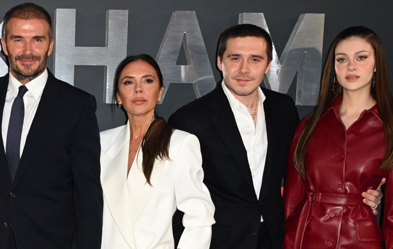 Brooklyn Beckham își acuză părinții, Victoria și David Beckham, de control excesiv și manipulare: „Au încercat constant să-mi distrugă relația”