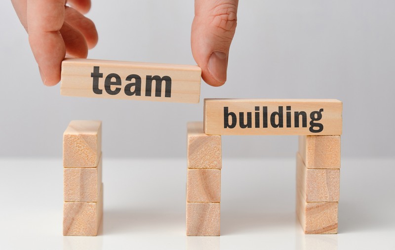 Idei de jocuri de teambuilding