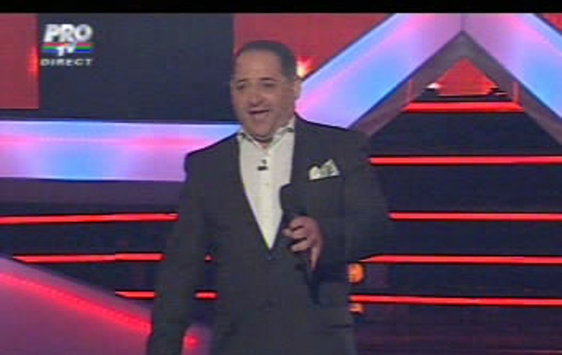 Şi-a îngropat în urmă cu câteva zile nepoata şi mătuşa, dar doliul nu l-a împiedicat să participe la ”Românii au talent”! FOTO