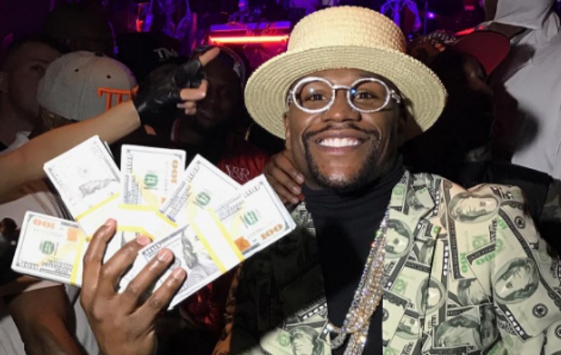 Mayweather poate depăși suma de un miliard de dolari obținută din sport, după meciul cu McGregor