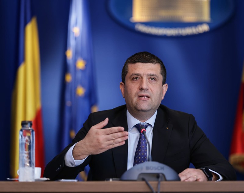 Ministrul transporturilor spune că „situația de securitate este gravă” la Portul Constanța și a cerut acces pentru SRI și MApN: „Se uită mai mulți ochi”
