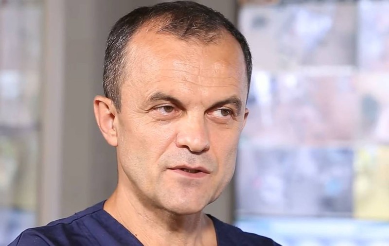„Mi-e groază”. Strigătul medicului Cătălin Cîrstoveanu din secția de ATI de la Marie Curie, care rămâne fără asistente: „Copiii bolnavi din România nu au unde să se ducă”