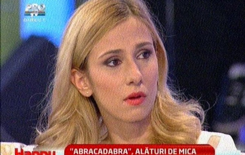 Dana Rogoz: "MICA este mai deșteaptă decât noi toți la un loc!". DEZVĂLUIRI ULUITOARE despre blonda cu ochi albaștri de la "Abracadabra"