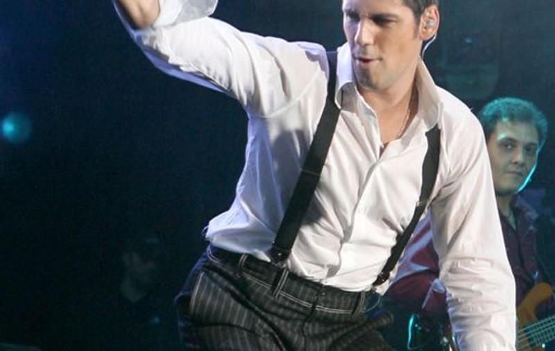 Ştefan Bănică Jr. concertează de 8 Martie în Liberty Center