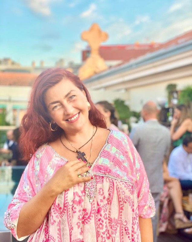 Cu ce se ocupă Rita, fiica Ronei Hartner, la 15 ani. Renunțase un an la școală ca să stea cu mama ei