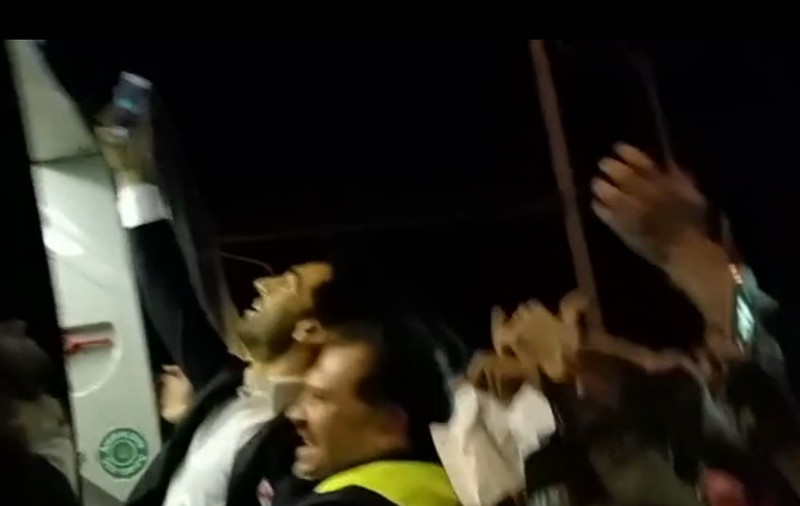 Nebunie la Firenze! Salah și-a făcut selfie din tren cu fanii viola