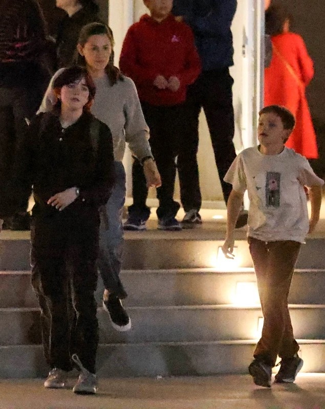 Ben Affleck s-a întâlnit cu actuala și cu fosta soție în același timp. Cum a reacționat Jennifer Lopez