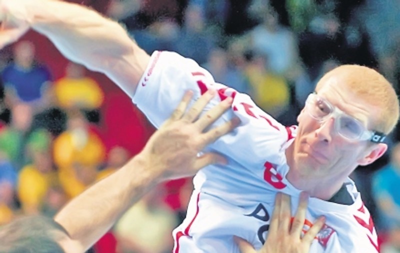 Polonezul Karol Bieleck, care a rămas fără un ochi anul trecut, evoluează la Mondialul de handbal