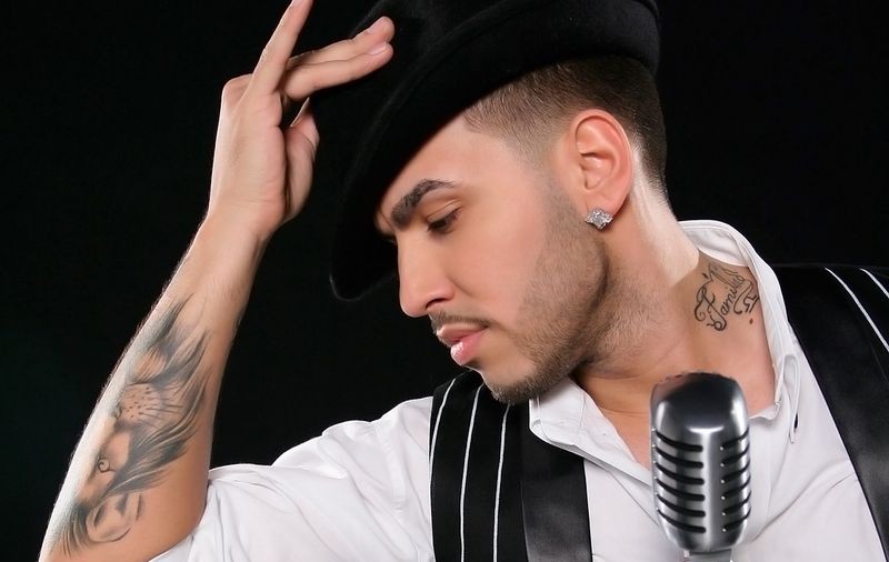 Alex Velea preferă micul dejun în ...pat: "Aşa începe o dimineaţă perfectă"