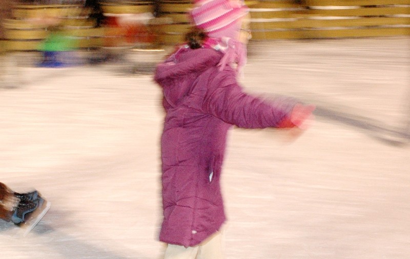 Sâmbătă se deschide patinoarul Cişmigiu